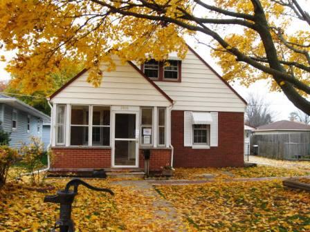 2016 Jerome Blvd, Racine, WI 53403