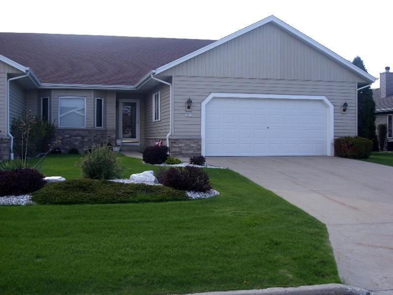 5391 S 45th St., Greenfield, WI 53220