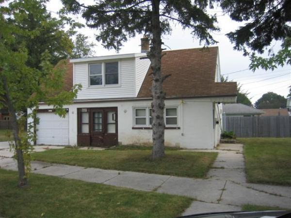 1617 Sauk Tr., Sheboygan, WI 53081