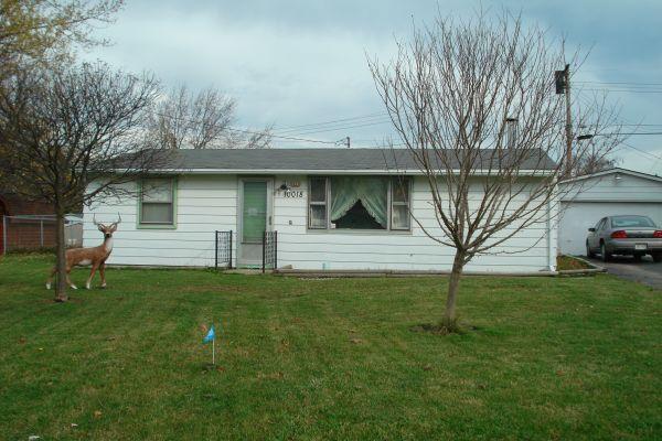 10018 Thomas Ct., Caledonia, WI 53108