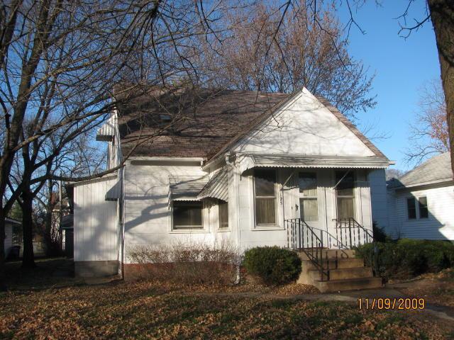 125 E Legion St, Holmen, WI 54636