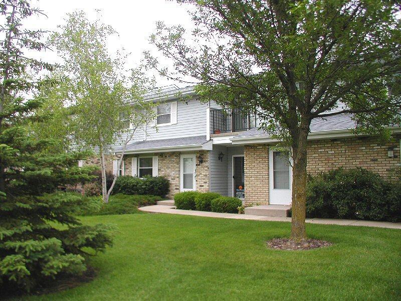 7041 Mariner Dr. #102, Mount Pleasant, WI 53406