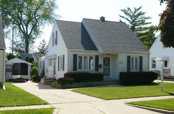 4707 W Sumac Pl, Milwaukee, WI 53219