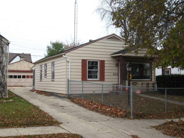 2412 Bate St., Racine, WI 54403