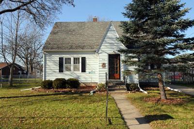 113 N 9th Ave., Onalaska, WI 54650