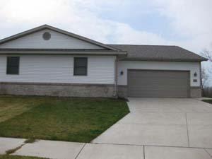 1041 Kristy Ln., Onalaska, WI 54650