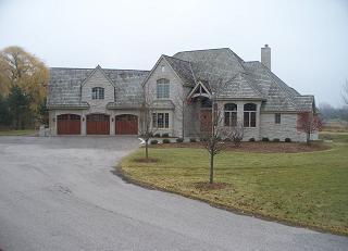 10560 N Stone Creek Dr., Mequon, WI 53092