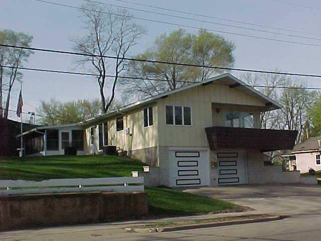 109 9th Ave., Onalaska, WI 54650