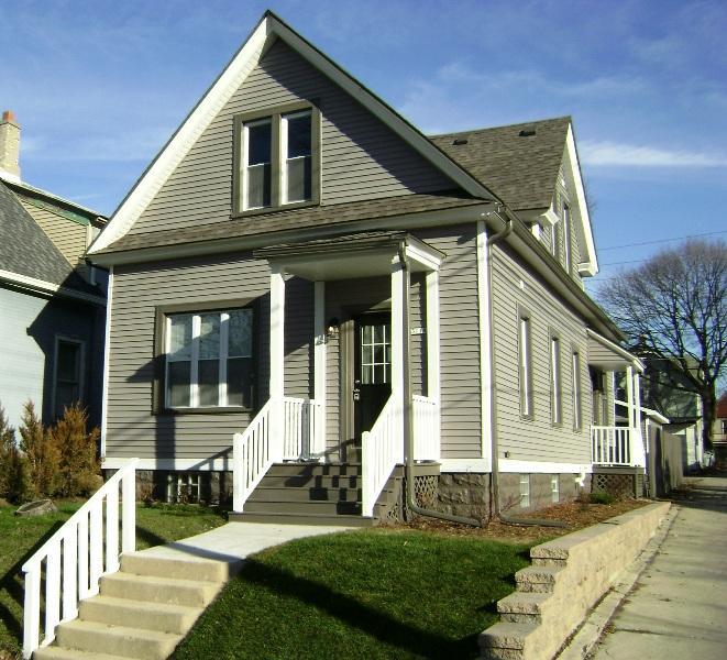 3118 N Booth St, Milwaukee, WI 53212