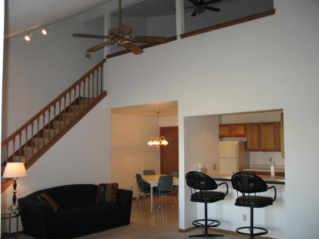 1097 Quinlan #F, Pewaukee, WI 53072