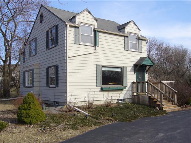 4537 W Drexel Ave., Franklin, WI 53132