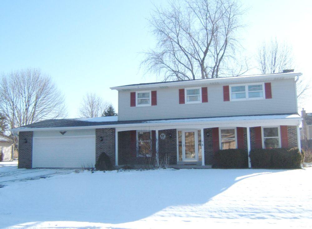 1211 Hialeah Dr, Caledonia, WI 53402