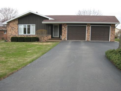 304 Baker St., Elkhorn, WI 53121