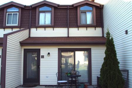 7240 Mariner Dr #6, Mount Pleasant, WI 53406