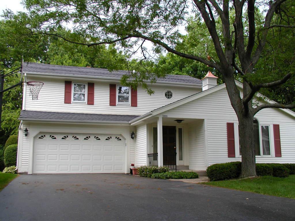 9496 N Broadmoor Rd, Bayside, WI 53217