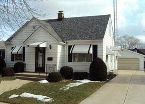 7521 33rd Ave, Kenosha, WI 53142