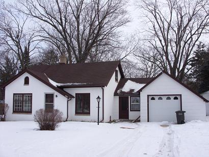 1952 Beulah Ave, East Troy, WI 53120