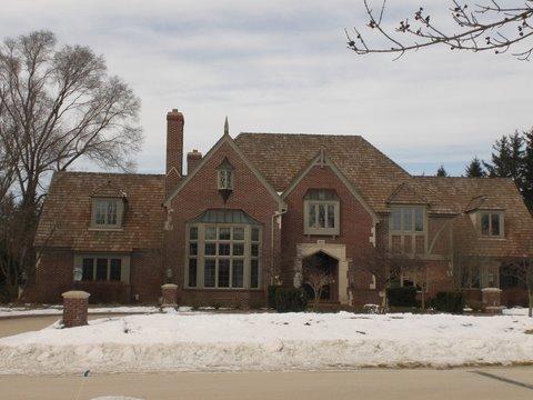 19120 Still Point Tr., Brookfield, WI 53045