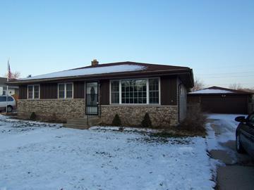 6329 60th Ave, Kenosha, WI 53142
