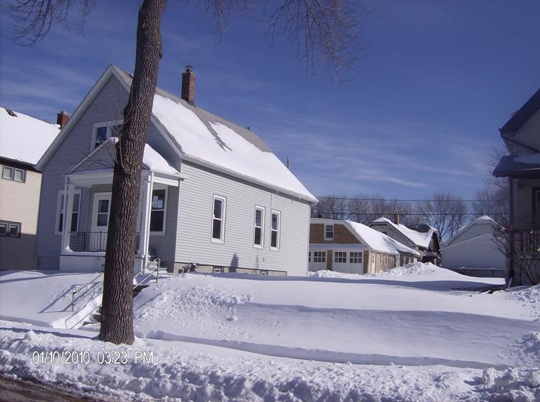 1364 N 60th St, Milwaukee, WI 53208