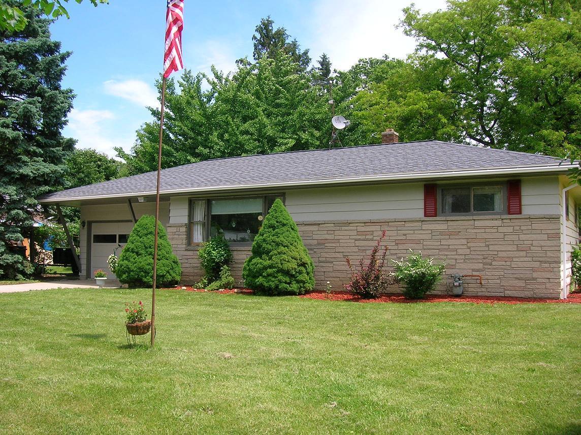 W224S7540 Guthrie Dr., Vernon, WI 53103