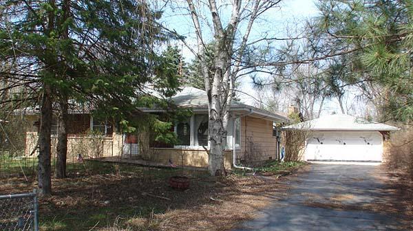 N1482 Fairway Rd, East Troy, WI 53149