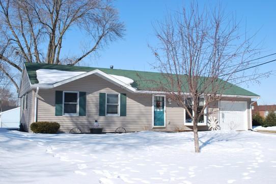 3204 Elm Dr, La Crosse, WI 54601