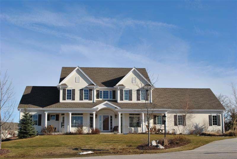 W174N5418 Walnut Ct., Menomonee Falls, WI 53051