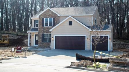 1233 Dahlia Ln., Saukville, WI 53024