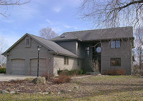 6978 S Park View Ct., Franklin, WI 53132
