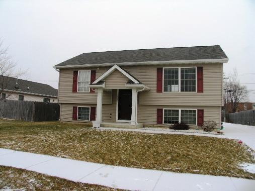 5807 52nd Ave, Kenosha, WI 53144