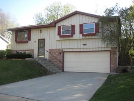 153 N Laurel Dr, West Bend, WI 53095
