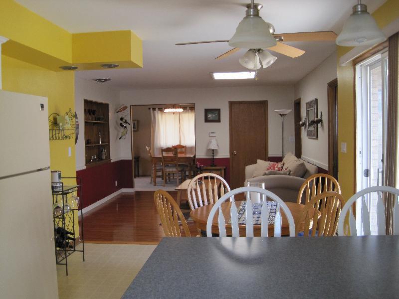 4122 N 96th St., Wauwatosa, WI 53222