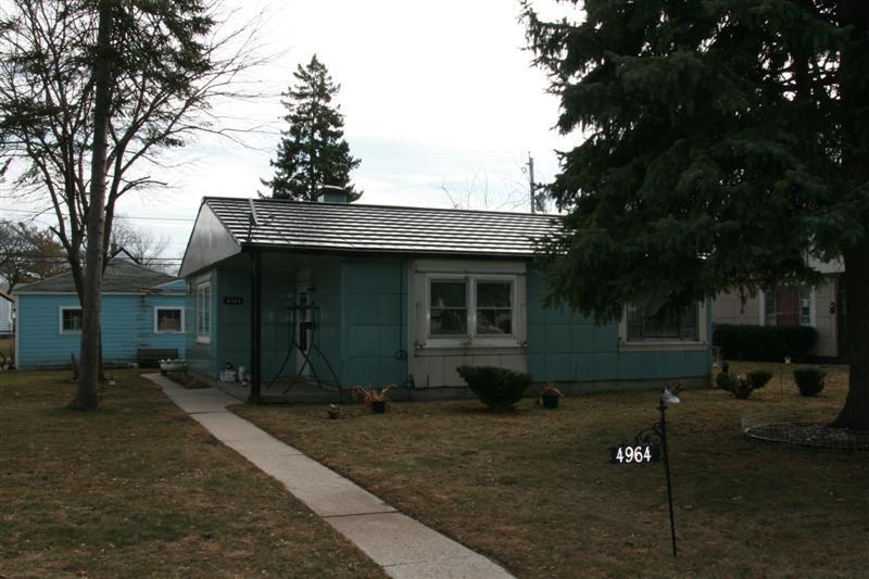 4964 N 27th St., Milwaukee, WI 53209