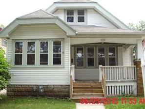 2956 N 58th St, Milwaukee, WI 53210