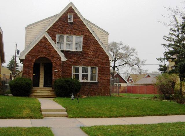 4125 N 24th Pl #4127, Milwaukee, WI 53209