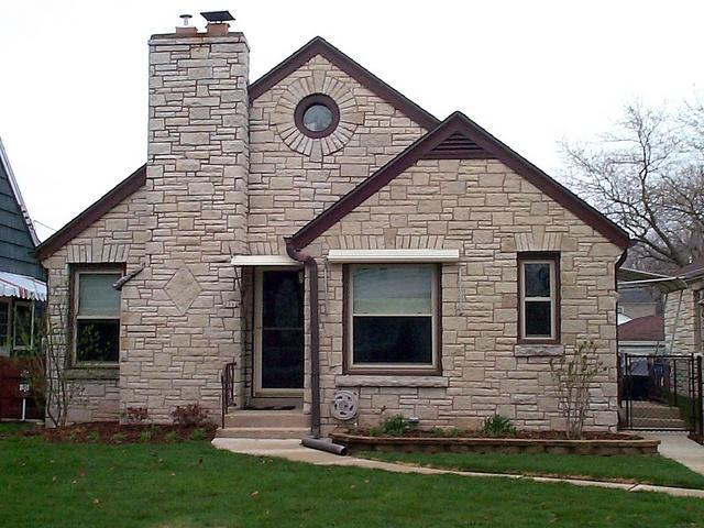 2960 S 38th St., Milwaukee, WI 53215