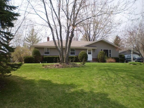 W237N9211 Monticello Dr, Lisbon, WI 53017