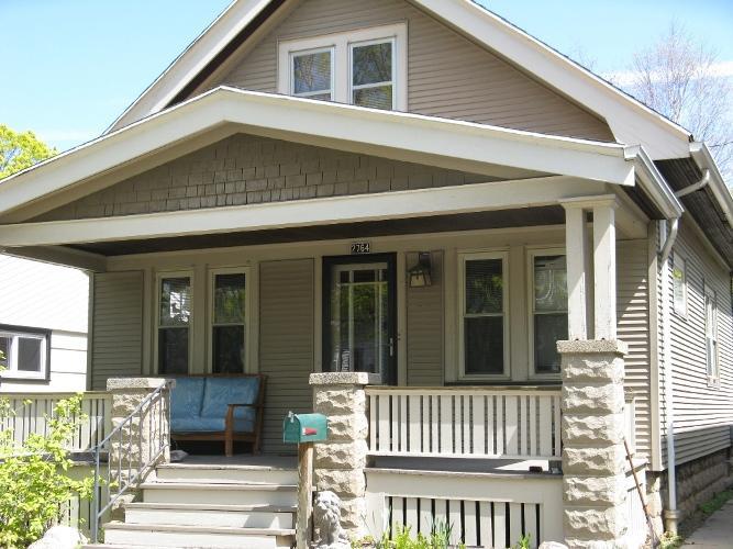 2764 S Ellen St, Milwaukee, WI 53207