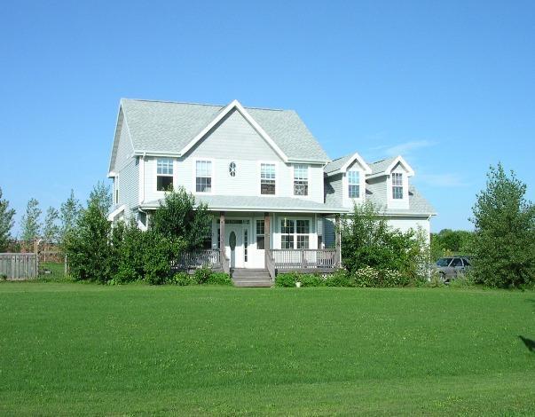 N7359 Manske Rd, Milford, WI 53551