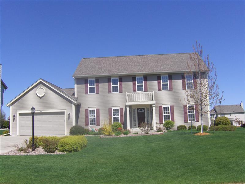 4622 Jenna Dr., Franklin, WI 53132