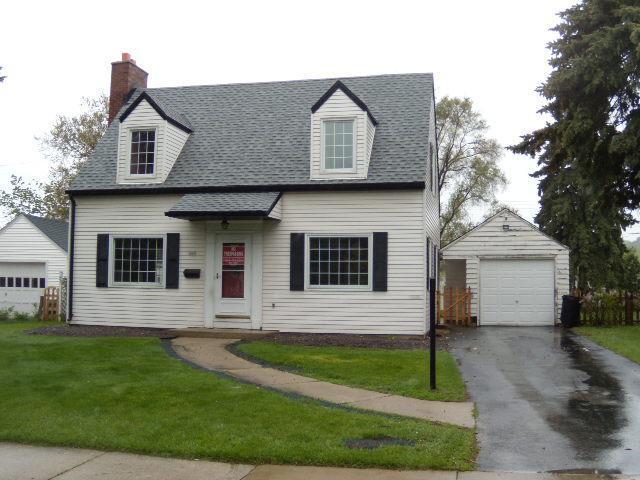 848 W Lincoln Dr., West Bend, WI 53095