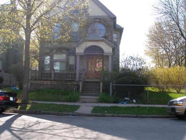 2365 N 1st St, Milwaukee, WI 53212