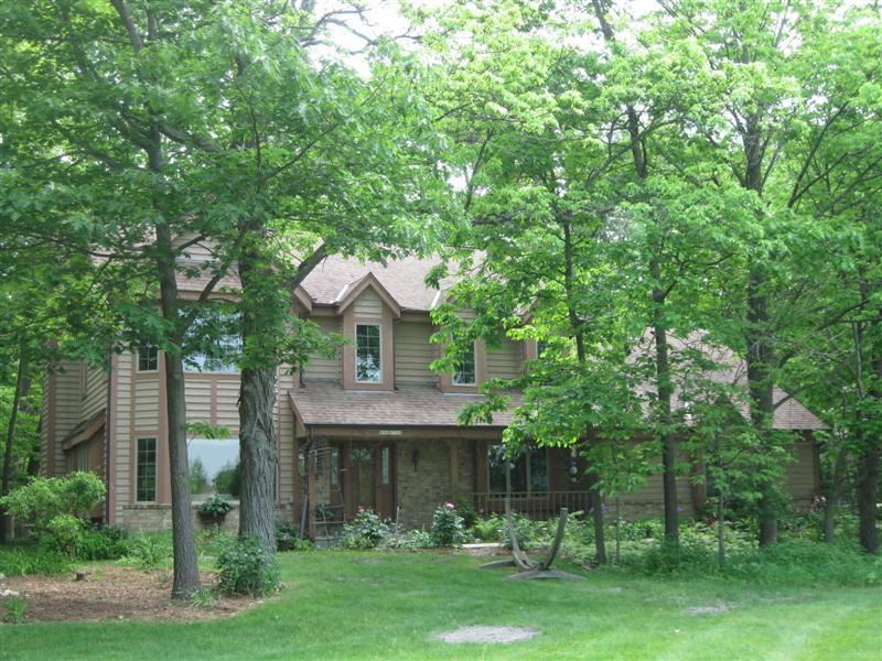 W268N7168 Lisbon Oaks Dr, Lisbon, WI 53089