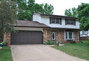 505 N 8th Ave, Onalaska, WI 54650