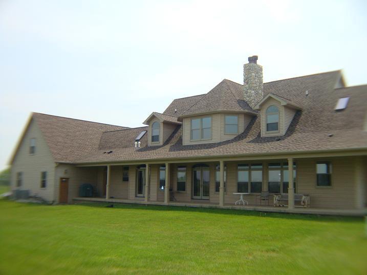 17650 Winfield Rd., Bristol, WI 53104