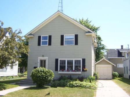 2223 S 10th St, Sheboygan, WI 53081