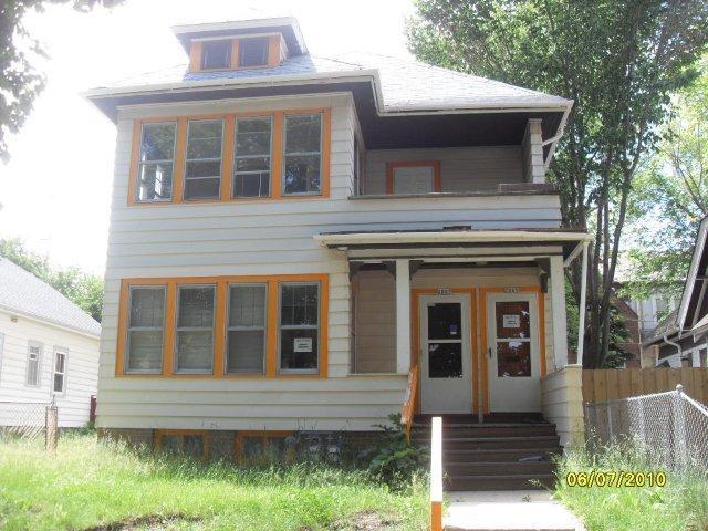 2867 N 52nd St., Milwaukee, WI 53210