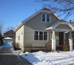 5021 N Elkhart Ave, Whitefish Bay, WI 53217