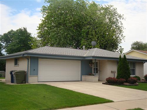 8837 W Burdick Ave., Milwaukee, WI 53227